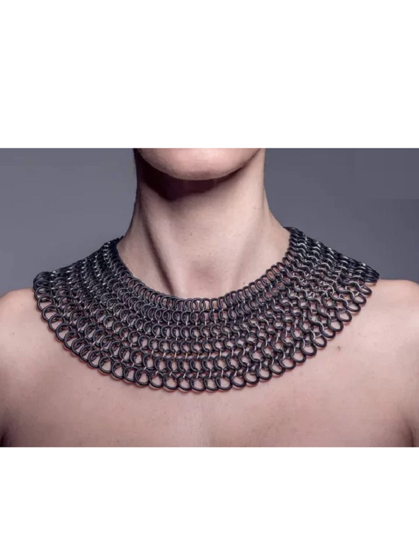 Cuello Roma II